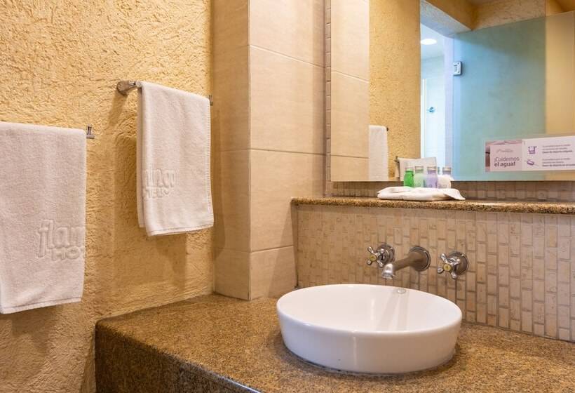 Номер Executive, Flamingo Inn