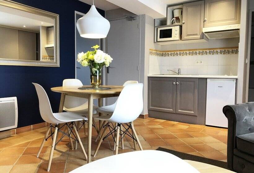 Люкс, Les Suites   Domaine De Crécy