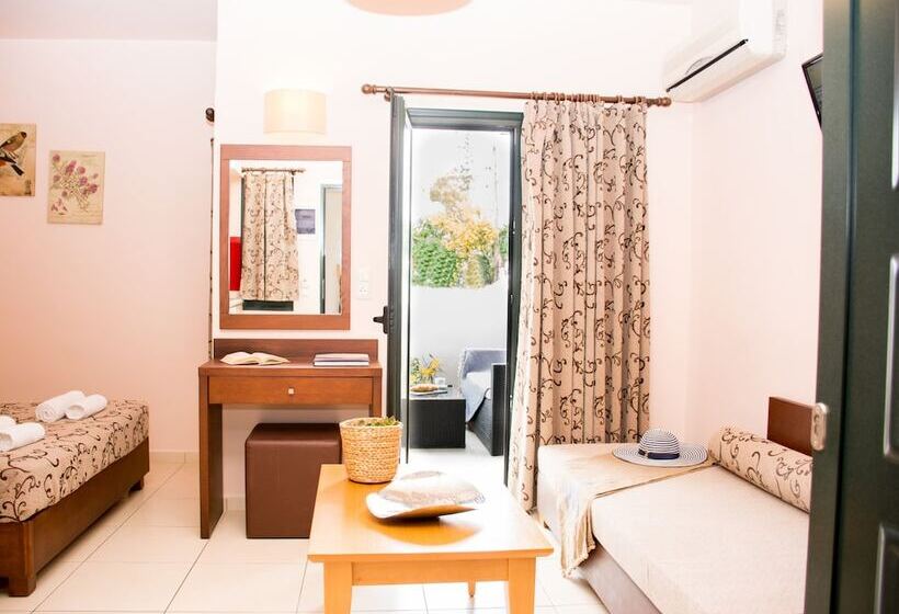 스탠다드 스튜디오, Marigianna Apartments