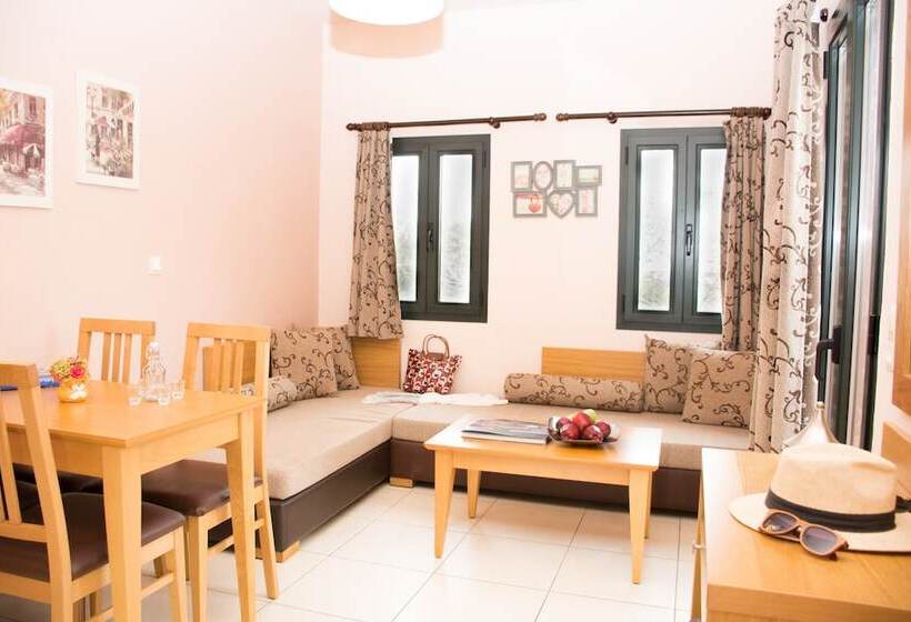 스탠다드 스튜디오, Marigianna Apartments