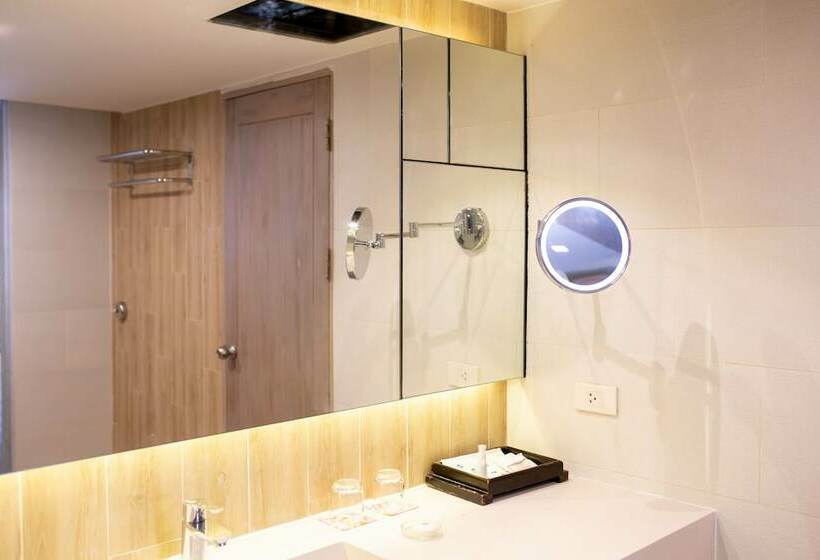 Семейный Номер, Phuket Graceland Resort and Spa