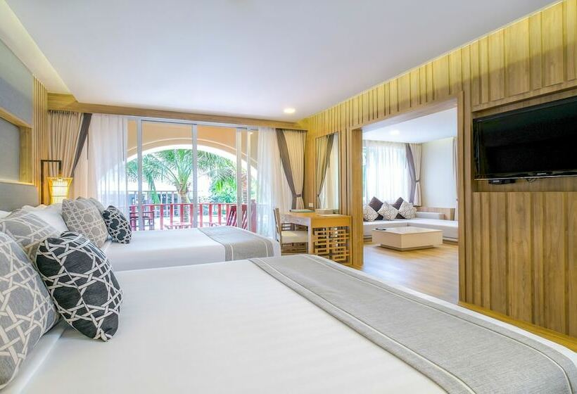 Семейный Номер Вид на Бассейн, Phuket Graceland Resort and Spa
