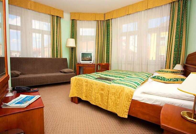 Quarto Estandar, U Divadla   Czech Leading Hotels