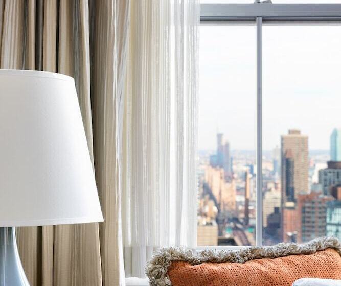 سوئیت پریمیوم, The Pierre, A Taj Hotel, New York