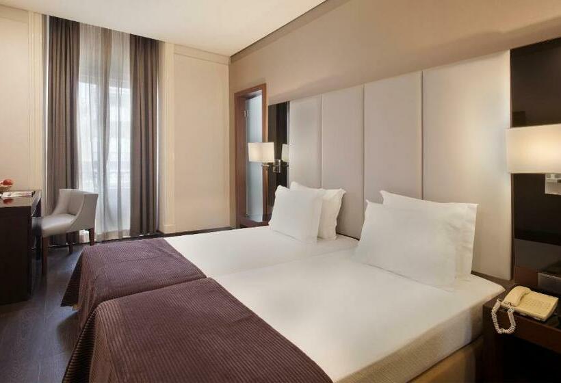 اتاق سوپریور سه تخته, Turim Restauradores