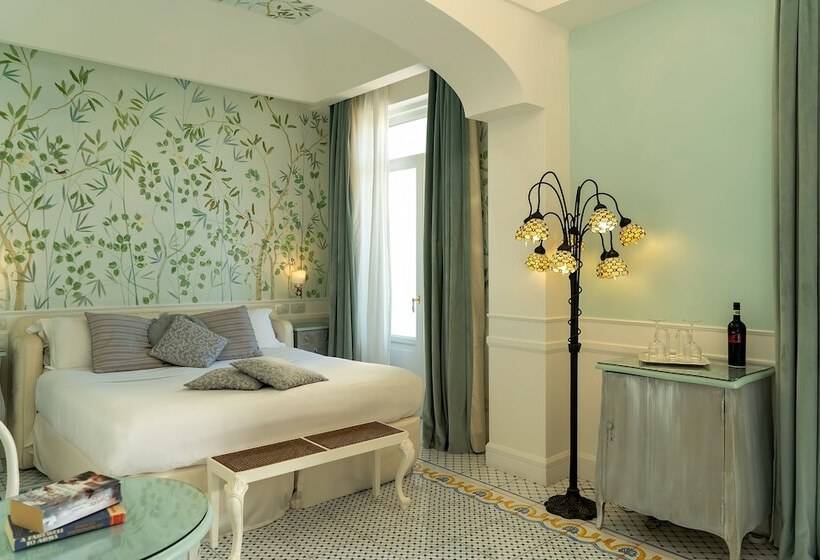 豪华海景房, Luxury Villa Excelsior Parco