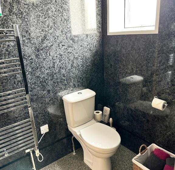 Люкс Deluxe 2 Спальни, The Quies