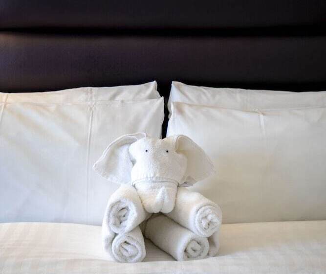 Номер Стандарт 2 Двуспальные Кровати, Holiday Inn London Brentford Lock, An Ihg