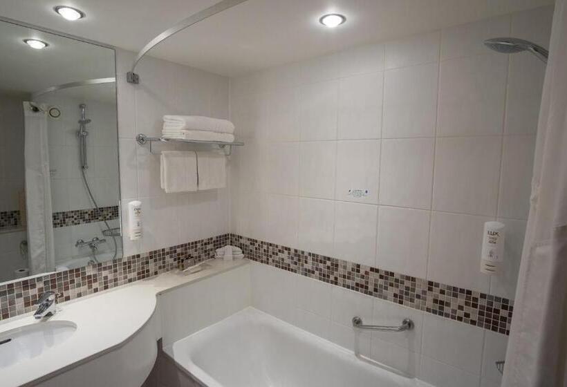 Номер Стандарт, Holiday Inn London Brentford Lock, An Ihg