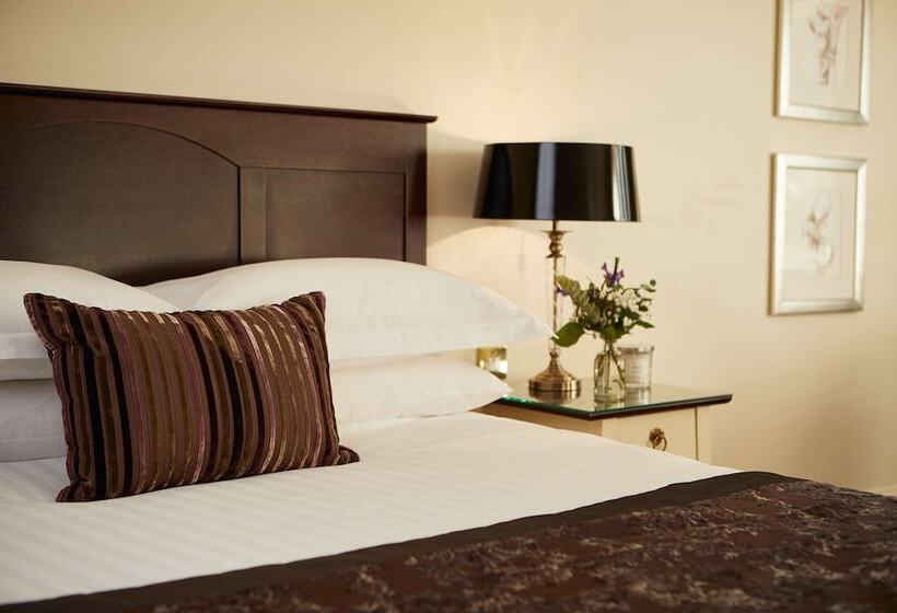 Номер Стандарт, Macdonald Old England Hotel & Spa