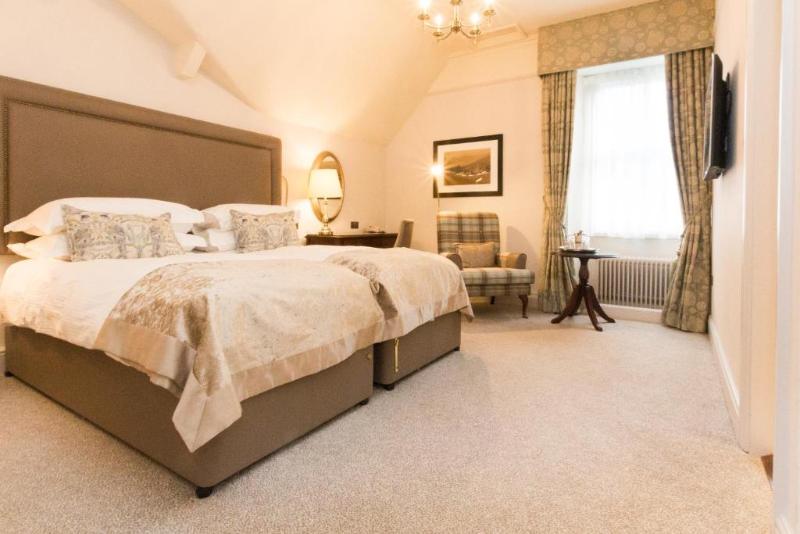 Номер Deluxe, Macdonald Old England Hotel & Spa