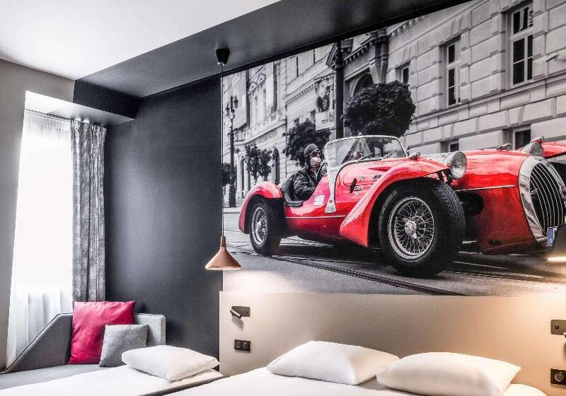 Номер Классика Кровать Кинг, Macdonald Old England Hotel & Spa