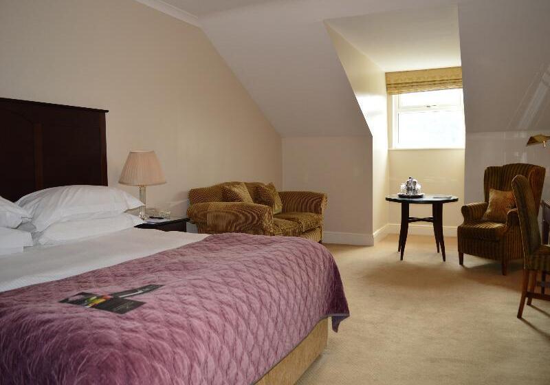 Номер Executive, Macdonald Old England Hotel & Spa
