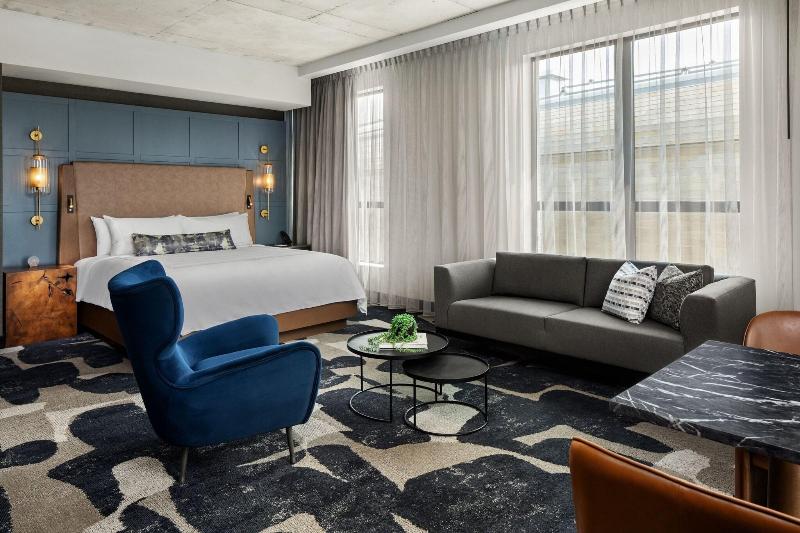 Семейный Номер Deluxe, Macdonald Old England Hotel & Spa