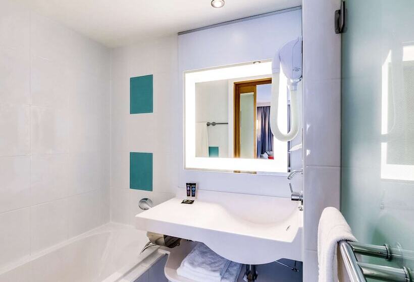 اتاق خانوادگی, Novotel Paris Centre Gare Montparnasse