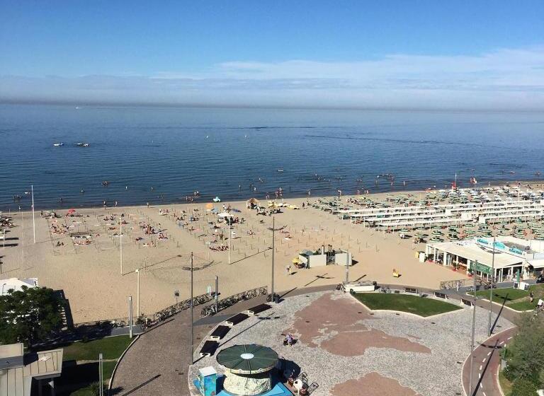 Номер Deluxe Вид на Море с Балконом, Baltic Riccione Fronte Mare