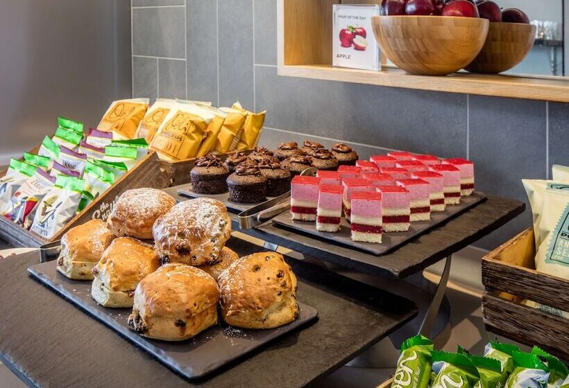 Номер Executive, Hilton London Tower Bridge