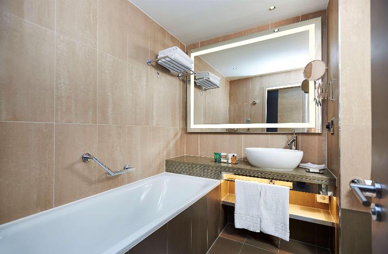 Номер Executive, Hilton London Tower Bridge