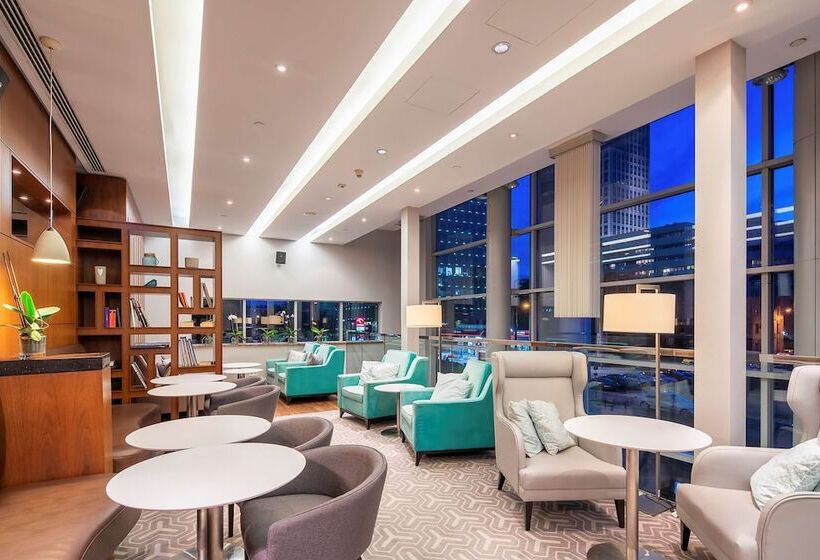 Номер Executive, Hilton Warsaw City