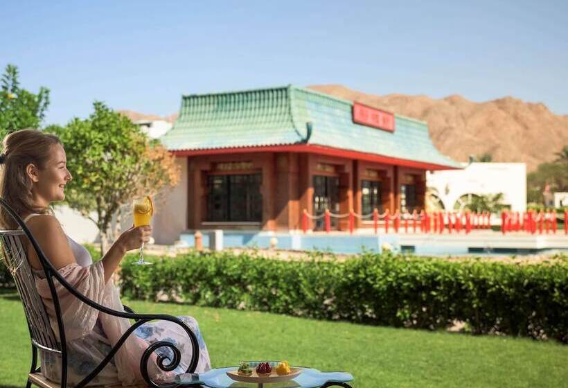 Classic Room Double Bed Sea View, Movenpick Taba Resort & Spa