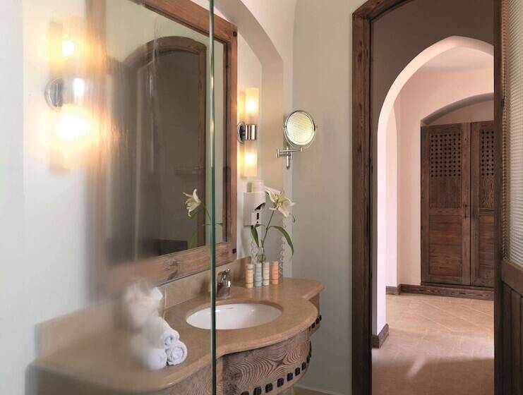Suite with Terrace, Radisson Blu Resort El Quseir