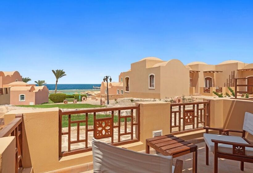 Suite with Terrace, Radisson Blu Resort El Quseir