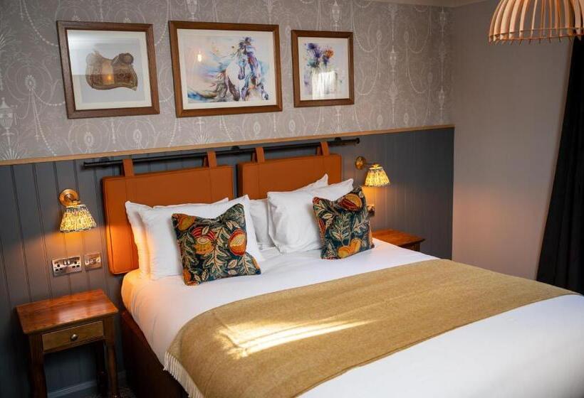 Номер Стандарт, Ely Hotel By Chef & Brewer Collection