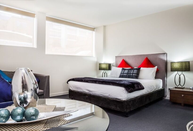 استودیوی استاندارد, Adara Hotel Richmond