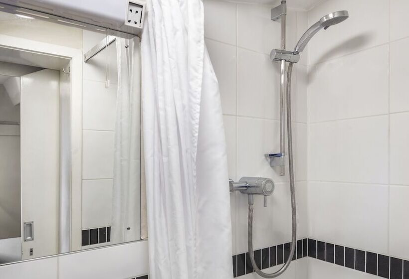 اتاق استاندارد, Astor York Hostel