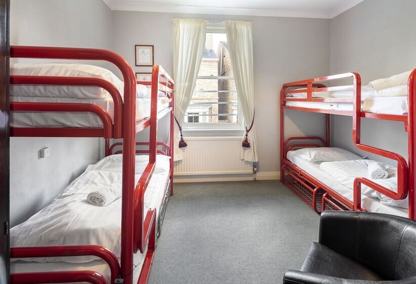 تختخواب در اتاق مشترک, Astor York Hostel