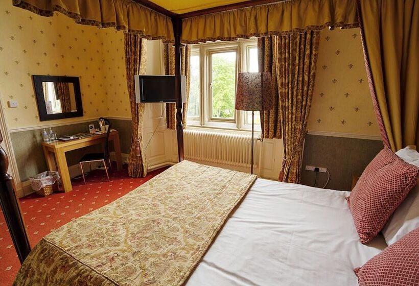 Номер Стандарт, Best Western Walworth Castle