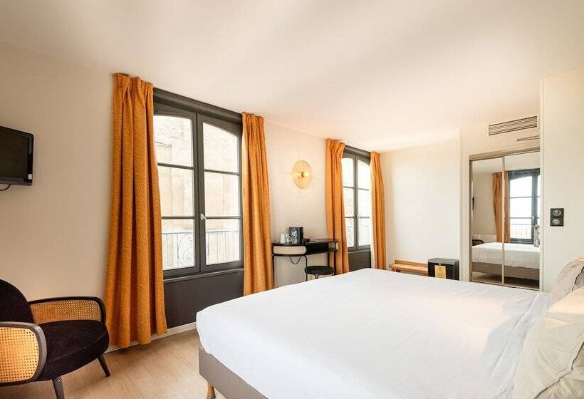 Номер Superior Вид на Море, De La Cite