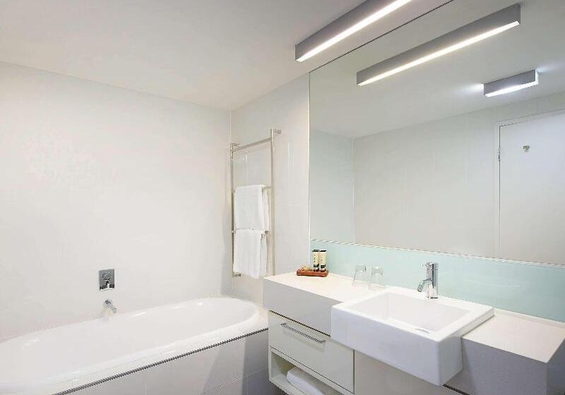 آپارتمان 1 خوابه, East Perth Suites