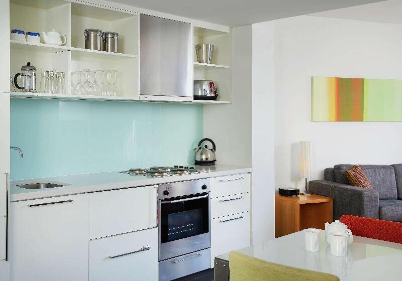 آپارتمان 1 خوابه, East Perth Suites