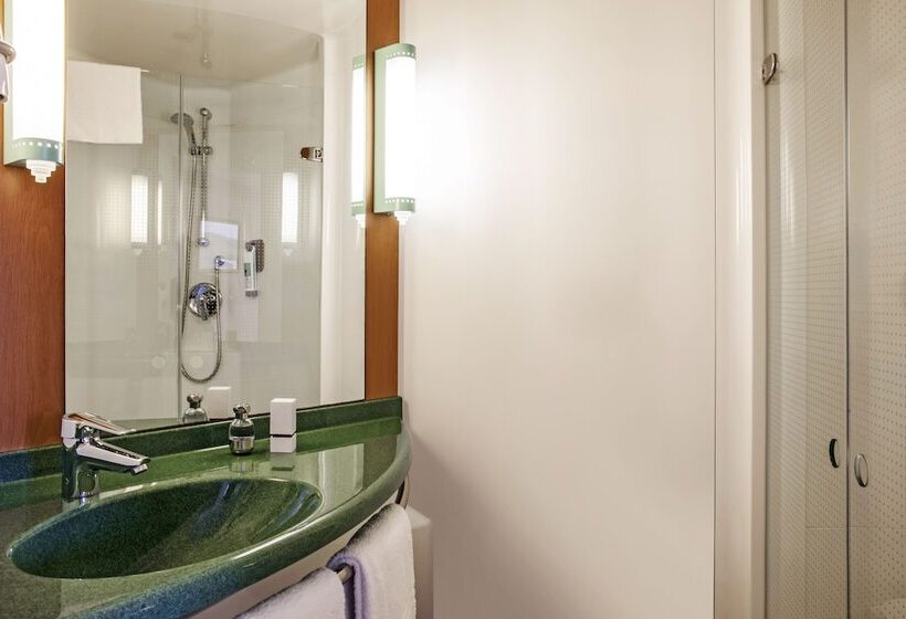 Номер Стандарт, Ibis Barcelona Molins De Rei