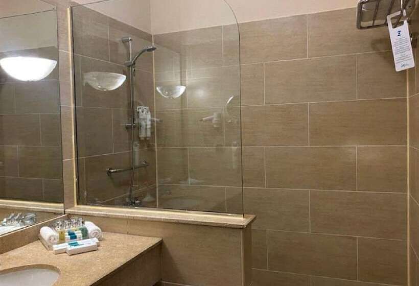 اتاق خانوادگی, Jaz Mirabel Resort