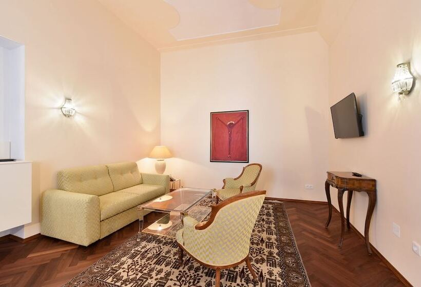 Camera Familiare, Boutique Hotel Dom   Rooms & Suites