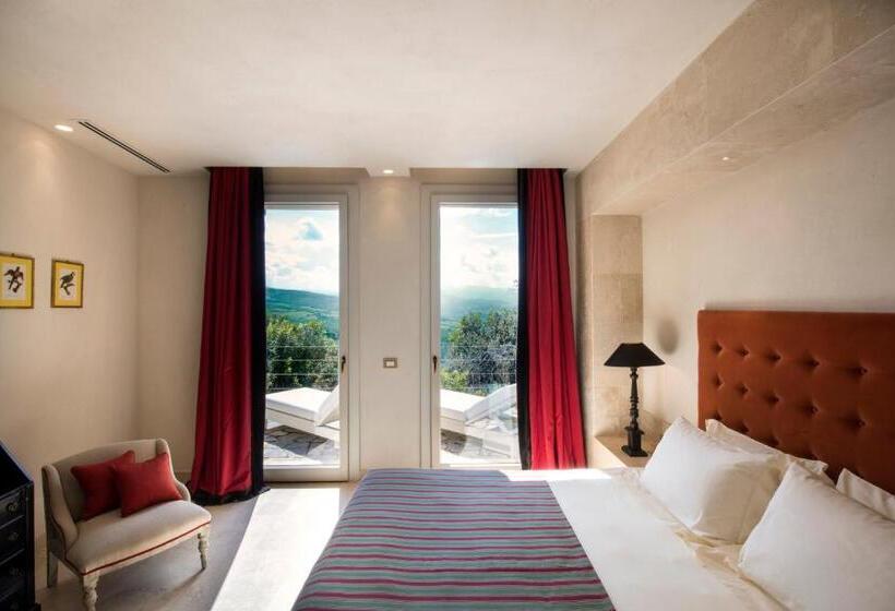 Люкс с Видом, Castello Di Velona Resort, Thermal Spa & Winery