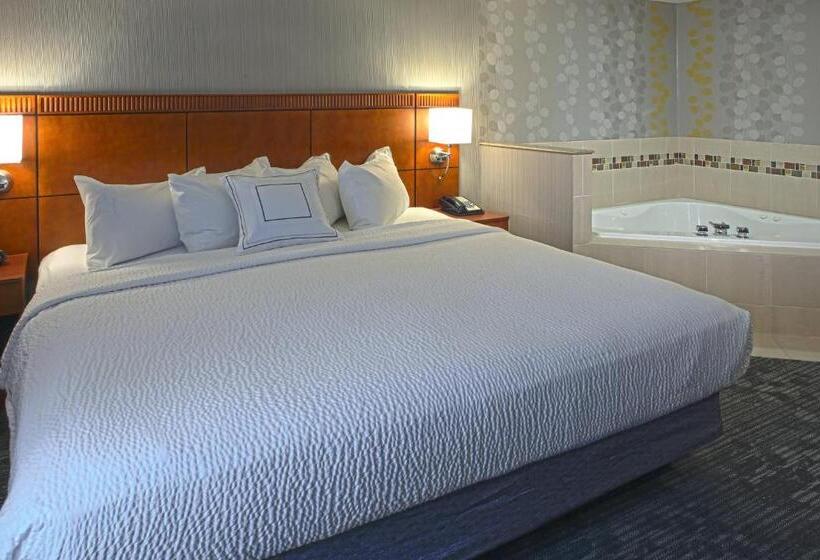 سوئیت با تخت بزرگ, Courtyard By Marriott Hamilton