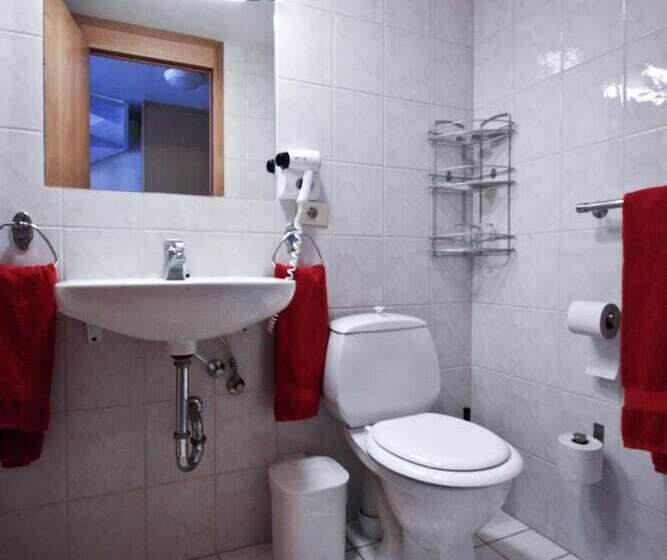 اتاق پنج‌تخته استاندارد, Orkin