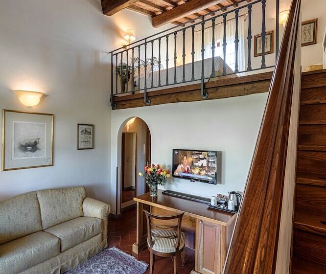 Полулюкс, Villa Olmi Firenze