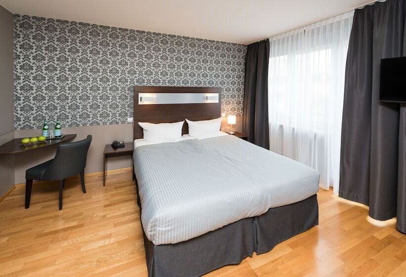 Номер Стандарт, Munich Inn  Design