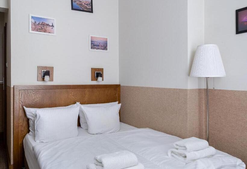 Номер Классический Вид на Город, Daniel Griffin Aparthotel By Artery Hotels