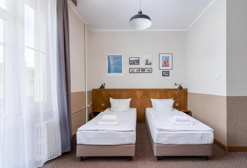 Номер Классический Вид на Город, Daniel Griffin Aparthotel By Artery Hotels