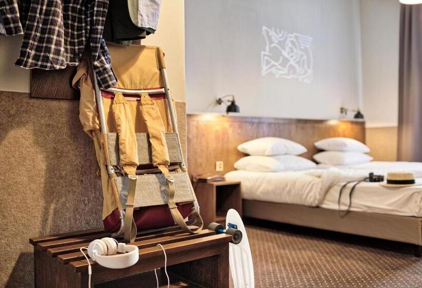Трехместный Номер Классика, Daniel Griffin Aparthotel By Artery Hotels