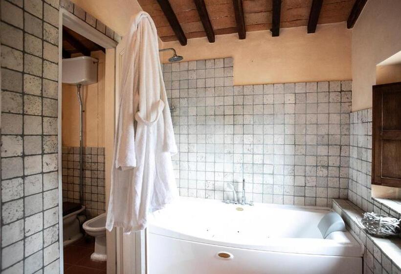 Полулюкс, Borgo Casa Al Vento