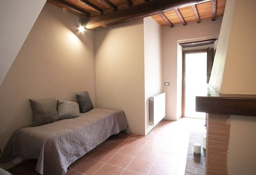 Полулюкс, Borgo Casa Al Vento