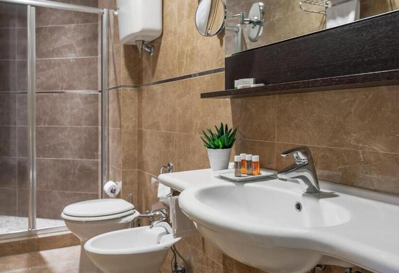 Полулюкс, Grand Hotel Terme & Spa
