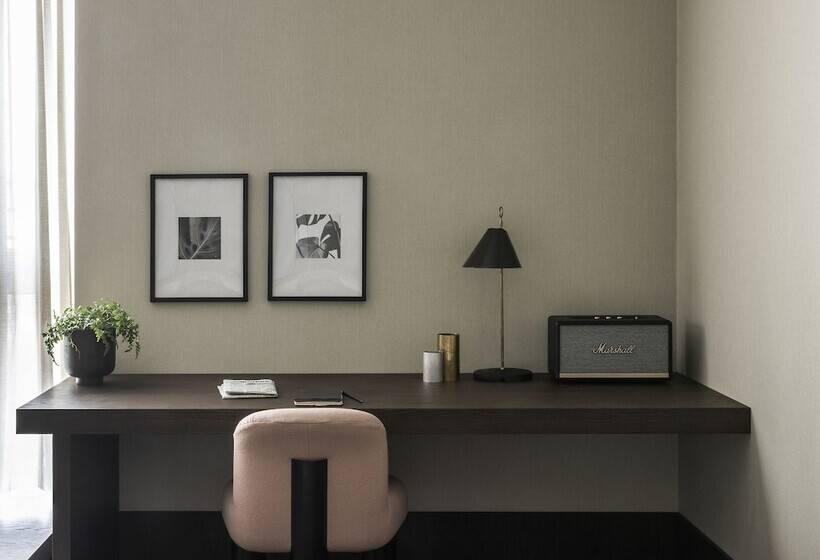 جناح, Litta Palace Milano