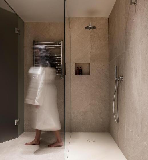 جناح, Litta Palace Milano